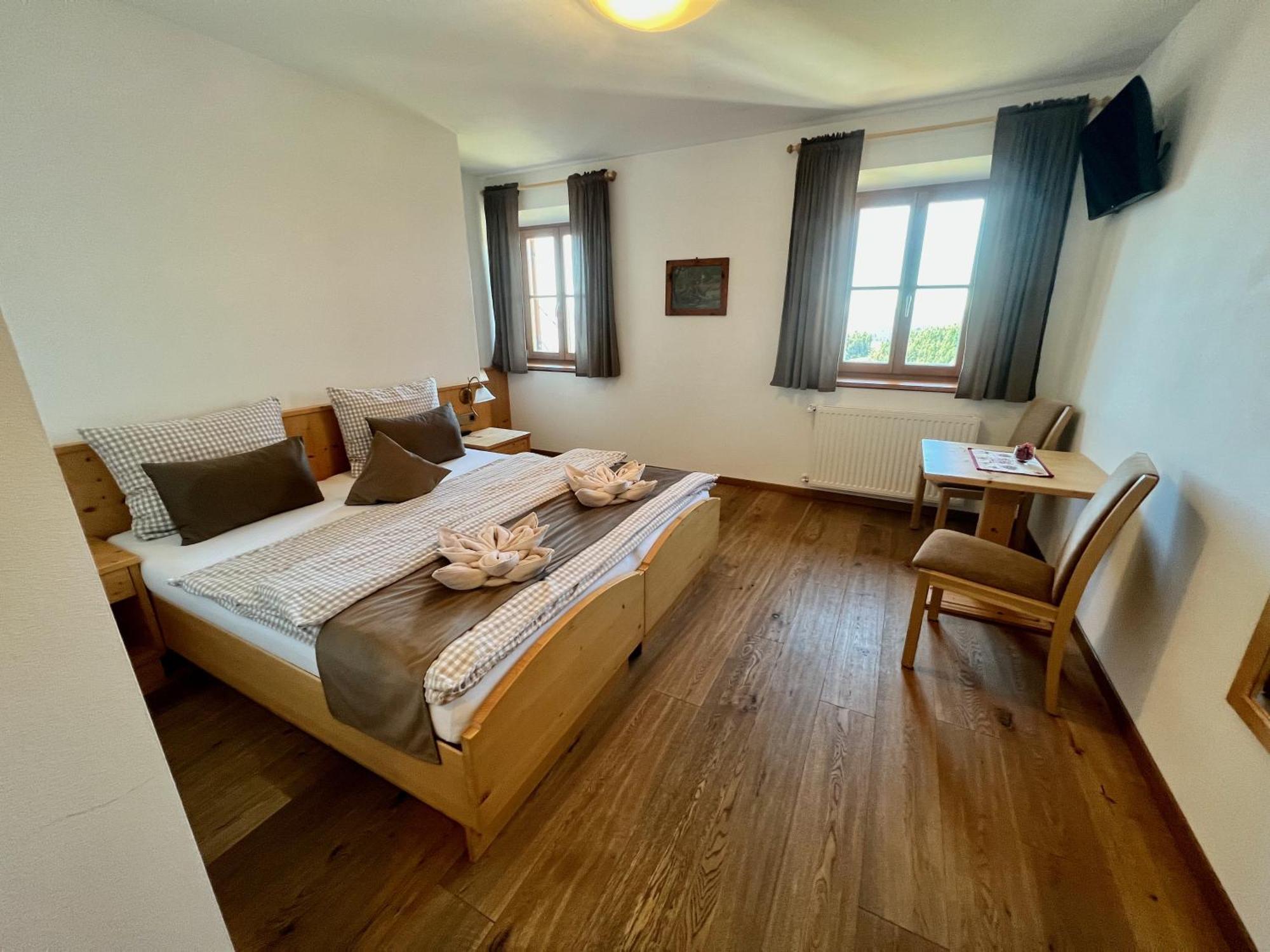 Gasthaus Bad Siess Longostagno Buitenkant foto
