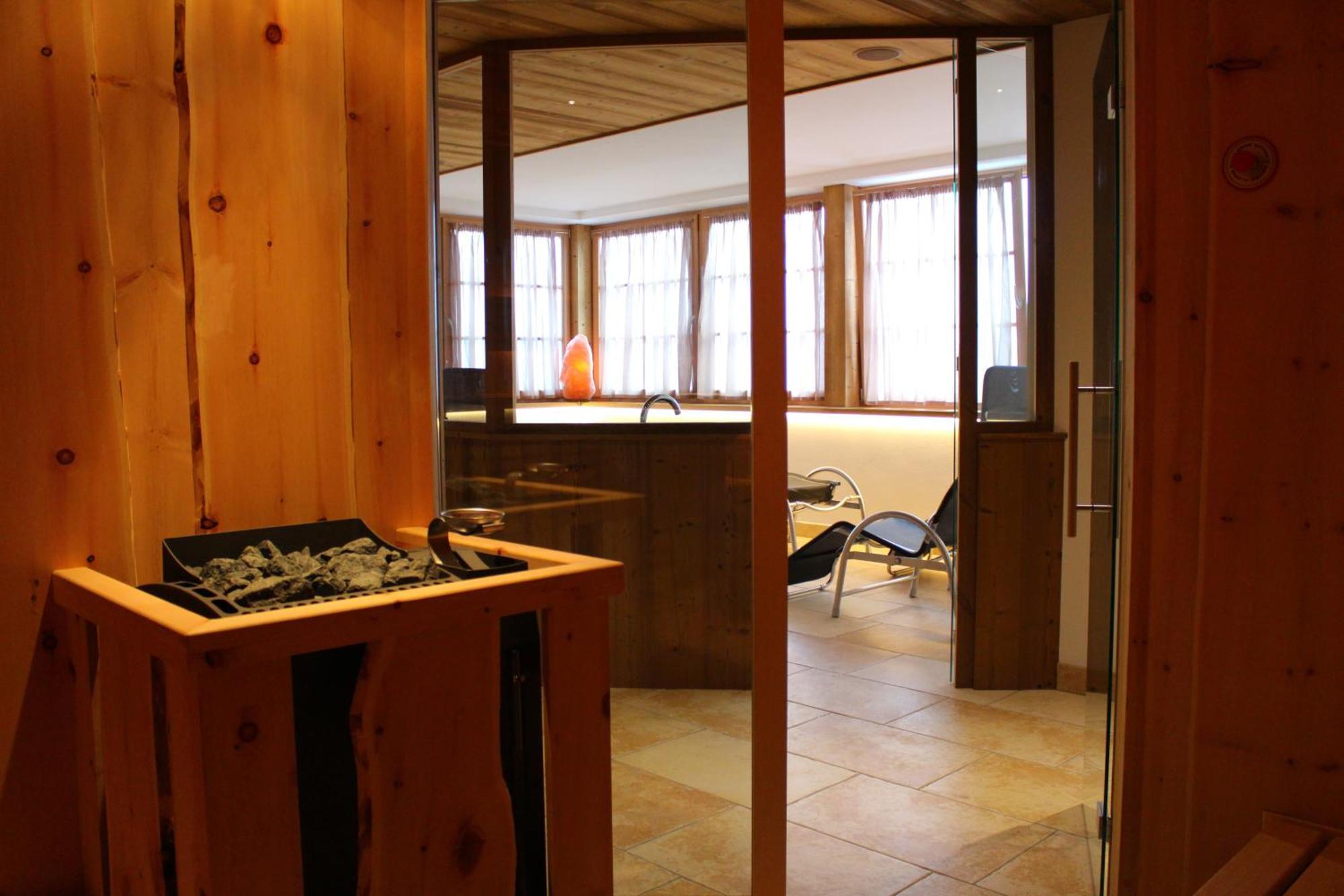 Gasthaus Bad Siess Longostagno Buitenkant foto