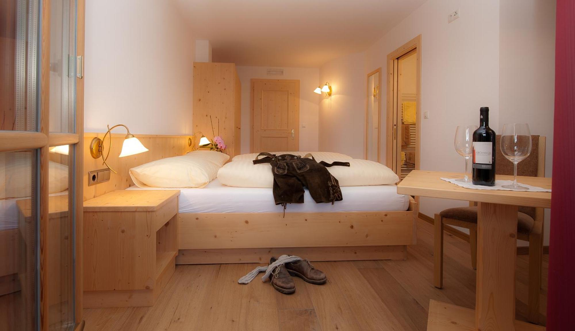 Gasthaus Bad Siess Longostagno Buitenkant foto